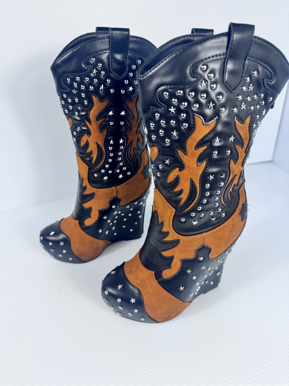 Azalea Wang Callia Black Multi Studded Western Wedge Boots NWT - Picture 2 of 7